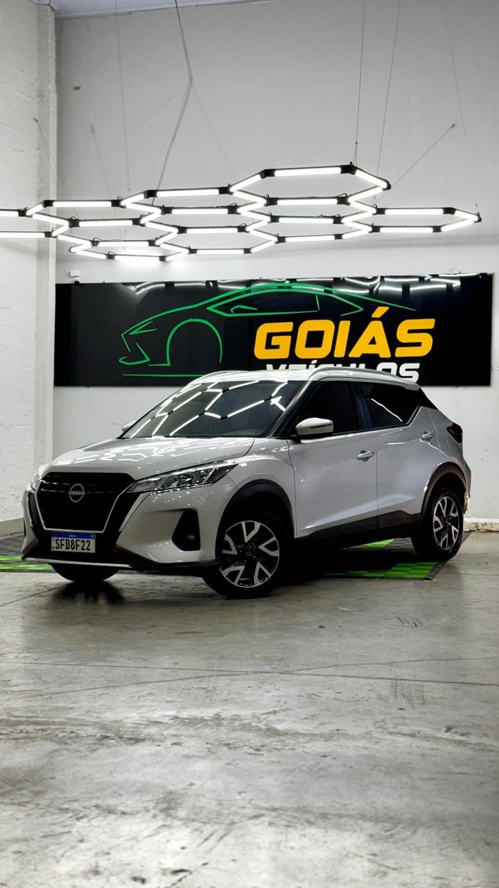 NISSAN KICKS SENSE CVT